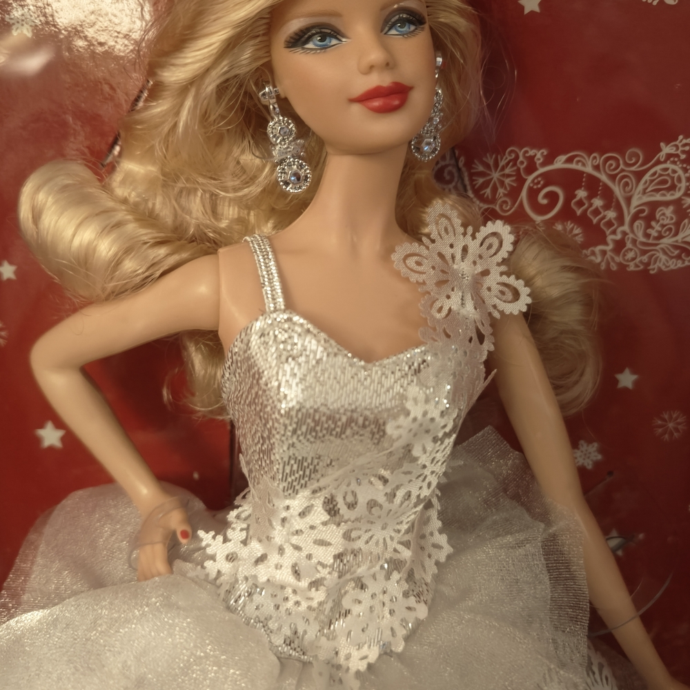 Barbie Red Holiday Snowflake Collector Box